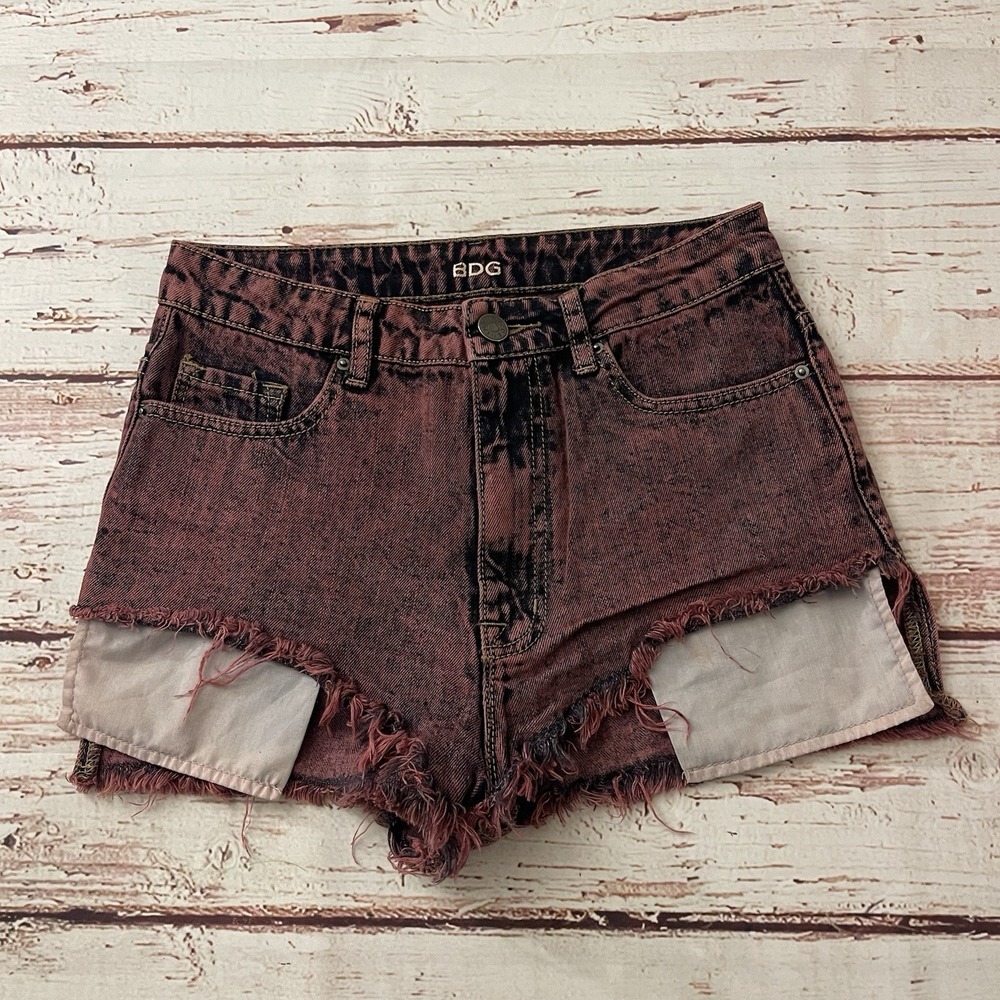 BDG Urban Outfitters Lou High Rise Jean Shorts High Low Shortie 27 Pink Wash‎